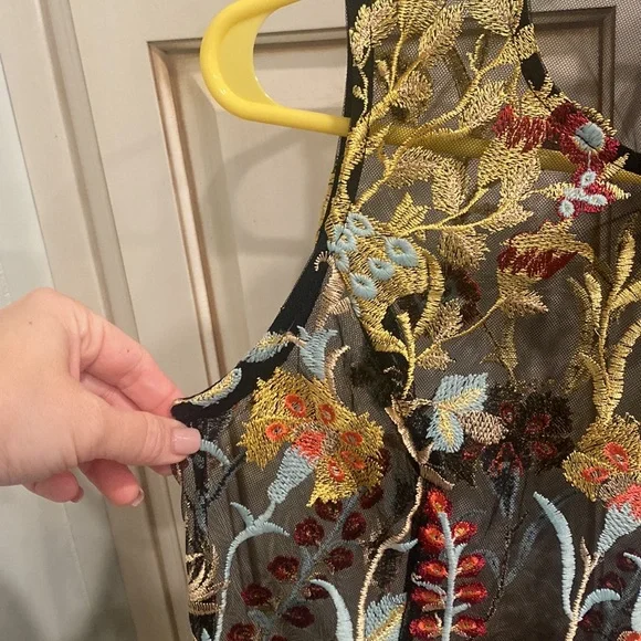 Anthropologie Eri + Ali Black Lace Tunic Dress with Floral Embroidery XSP - Picture 4 of 12